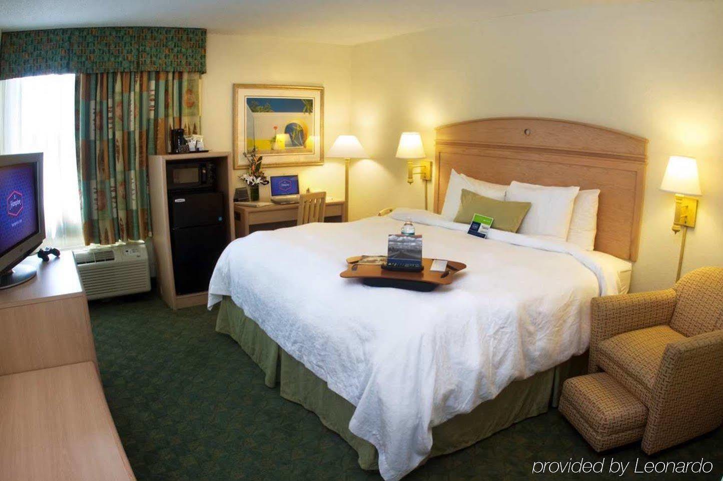 Hampton Inn Miami-Coconut Grove/Coral Gables Экстерьер фото